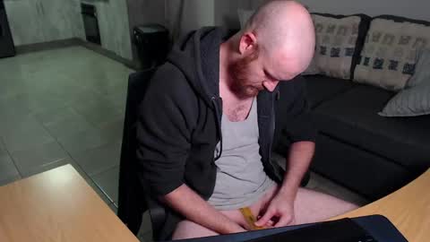 creambater online show from 04/20/26, 06:53