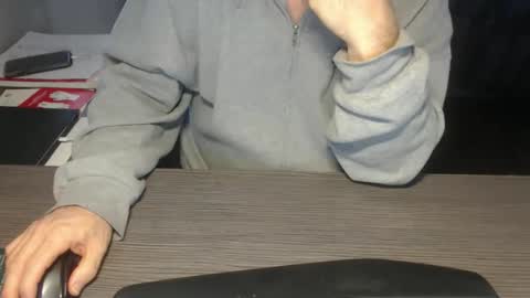 Creamormilk online show from 11/23/25, 01:44