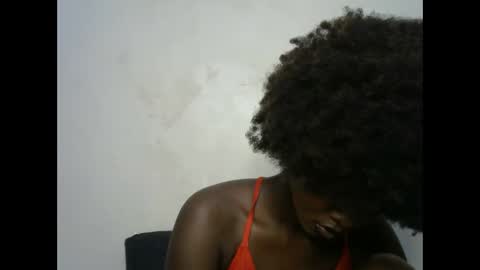 queen online show from 03/02/25, 12:01