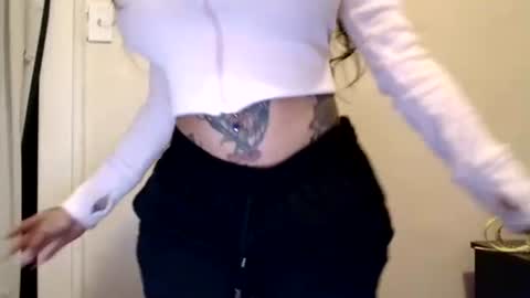 CreamyExotica online show from 02/03/25, 04:04