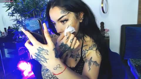 Sophie online show from 04/07/26, 04:57