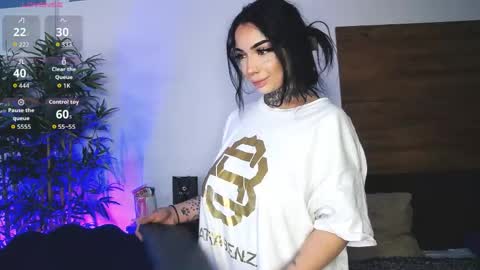 Sophie online show from 04/14/26, 03:56