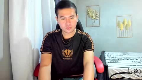 Snapshot of creamynow chatting on 01/30/25, 06:24 BareCreamyCum online show from 01/30/25, 06:24