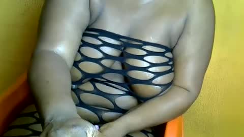 Snapshot of creamyposh1 chatting on 07/07/26, 06:47 creamyposh1 online show from 07/07/26, 06:47