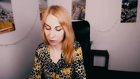 Snapshot of create_your_own_sun chatting on 06/02/26, 12:40 Lera online show from 06/02/26, 12:40