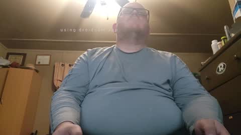 Snapshot of creeeping_death chatting on 12/28/24, 09:09 The hopeless romantic online show from 12/28/24, 09:09