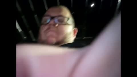 Snapshot of creeeping_death chatting on 01/09/25, 02:22 The hopeless romantic online show from 01/09/25, 02:22