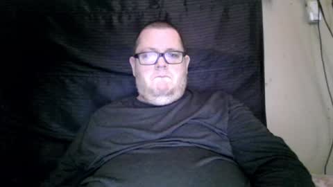 Snapshot of creeeping_death chatting on 01/13/25, 08:37 The hopeless romantic online show from 01/13/25, 08:37