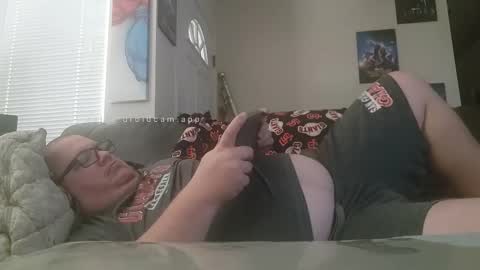 Snapshot of creeeping_death chatting on 02/17/25, 05:10 The hopeless romantic online show from 02/17/25, 05:10