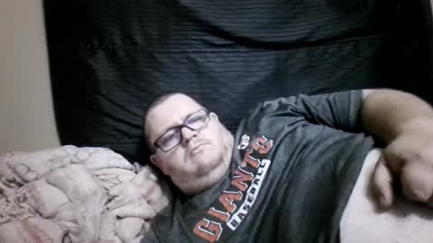 Snapshot of creeeping_death chatting on 03/03/25, 05:31 The hopeless romantic online show from 03/03/25, 05:31