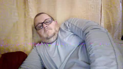 The hopeless romantic online show from 01/18/26, 05:11