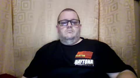 The hopeless romantic online show from 02/17/26, 04:31