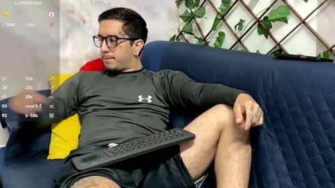 Snapshot of crees_master chatting on 03/01/26, 02:08 crees_master online show from 03/01/26, 02:08