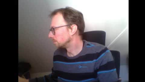 Snapshot of creloxp chatting on 03/07/25, 01:29 creloxp online show from 03/07/25, 01:29