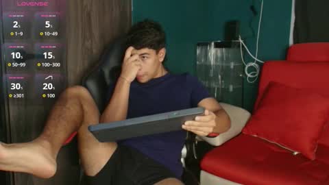 crh58_ online show from 11/04/25, 05:28