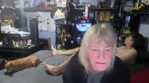 Cricket - also Featuring Black online show from 10/25/25, 04:35