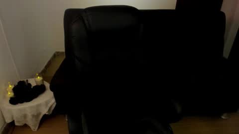 Tatiana  online show from 10/23/25, 03:50