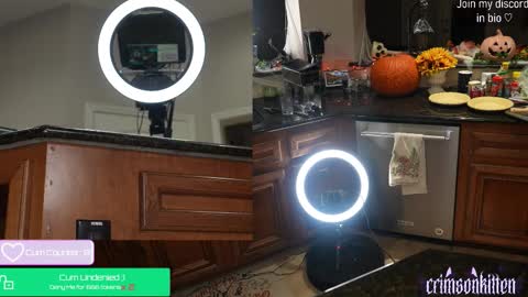 Crimson Kitten online show from 11/27/25, 04:25