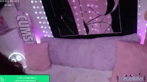 Crimson Kitten online show from 01/10/26, 05:53