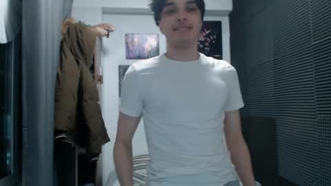 Snapshot of cris_peace chatting on 03/15/26, 06:58 JOIN IN A FAN CLUB AND YOU WILL HAVE 90 OF MY PHOTOVIDEO FREE FANSLY - online show from 03/15/26, 06:58