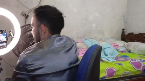 cris_simons online show from 12/31/24, 03:34