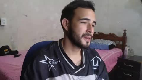 cris_simons online show from 02/11/25, 01:31