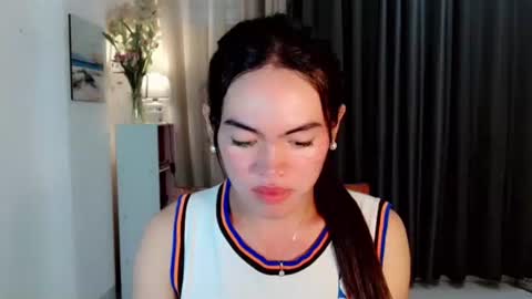 my beautiful cris online show from 10/26/25, 07:47
