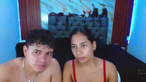 CRISANDMERY online show from 01/11/26, 07:46