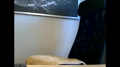 Snapshot of criscros1508 chatting on 02/17/25, 08:41 Cris online show from 02/17/25, 08:41