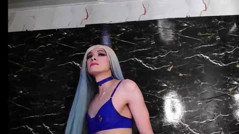 crislingery_doll online show from 12/31/24, 02:03