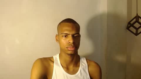 criss_zuri online show from 10/08/25, 11:41