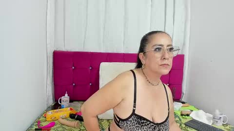 Cristal online show from 02/20/25, 06:06
