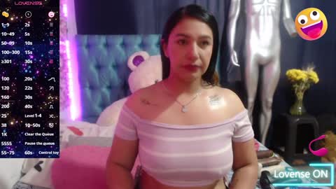 Snapshot of cristal__cherry chatting on 01/10/25, 12:04 CRISTAL online show from 01/10/25, 12:04