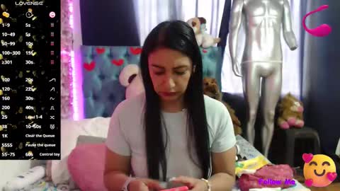Snapshot of cristal__cherry chatting on 09/16/25, 01:23 CRISTAL online show from 09/16/25, 01:23