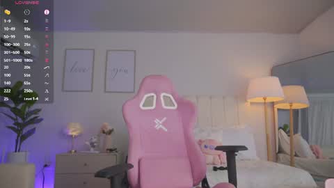 Snapshot of cristal_bunny chatting on 07/02/26, 03:23 Cristal online show from 07/02/26, 03:23