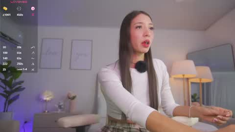 Snapshot of cristal_bunny chatting on 07/08/26, 12:59 Cristal online show from 07/08/26, 12:59