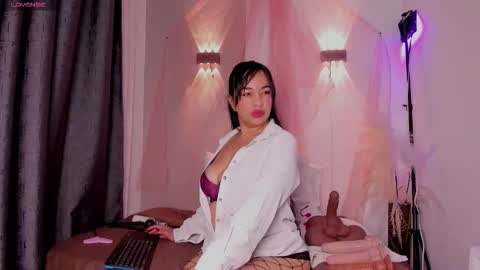 Cristal yours Milf online show from 10/28/25, 12:41