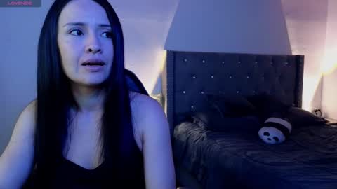 Snapshot of cristal_hilton_10 chatting on 11/18/25, 04:06 Alejandra from Wednesday to Saturday from 1000 pm to 400 am Colombian hour online show from 11/18/25, 04:06