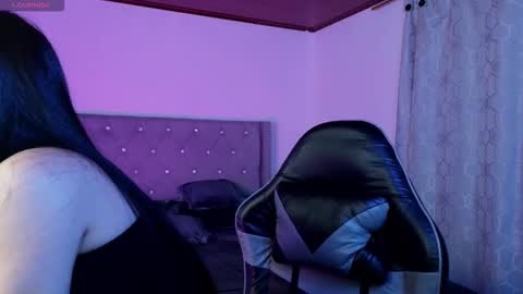 Snapshot of cristal_hilton_10 chatting on 02/19/26, 11:01 Alejandra from Wednesday to Saturday from 1000 pm to 400 am Colombian hour online show from 02/19/26, 11:01