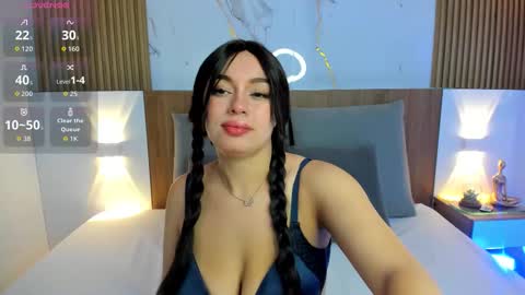 Cristal online show from 10/22/25, 01:55