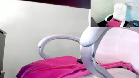 Cristal online show from 01/04/25, 07:13