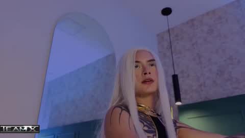 Cristal  online show from 10/31/25, 01:56