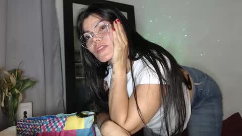 Cristal  online show from 02/26/25, 12:16