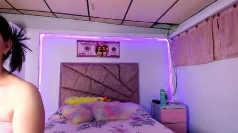 cristal_smith20 online show from 02/17/26, 01:57