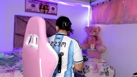 cristal_smith20 online show from 07/07/26, 12:42
