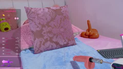 STEFANYIG cristalsubin online show from 10/22/25, 02:06