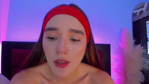 cristal_t2 online show from 07/28/26, 07:39