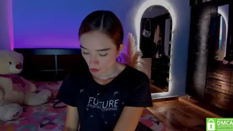 cristal_t2 online show from 08/03/26, 07:28
