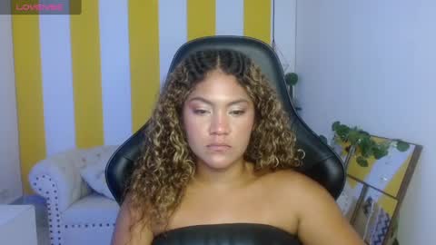 Cristal online show from 02/25/25, 12:36