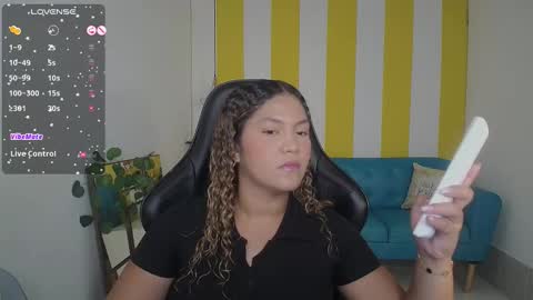 Cristal online show from 10/22/25, 11:04